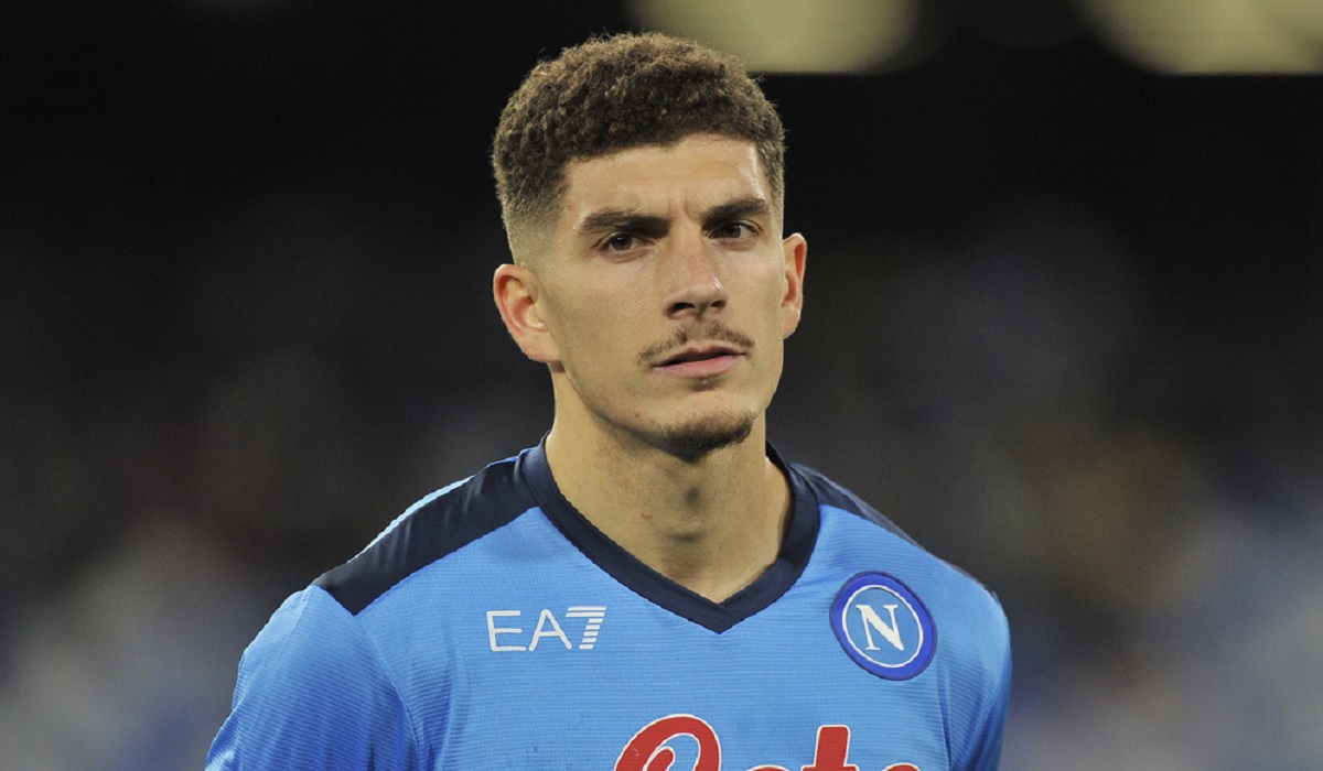 Di Lorenzo, l’agente: “Vorrebbe chiudere la carriera a Napoli”
