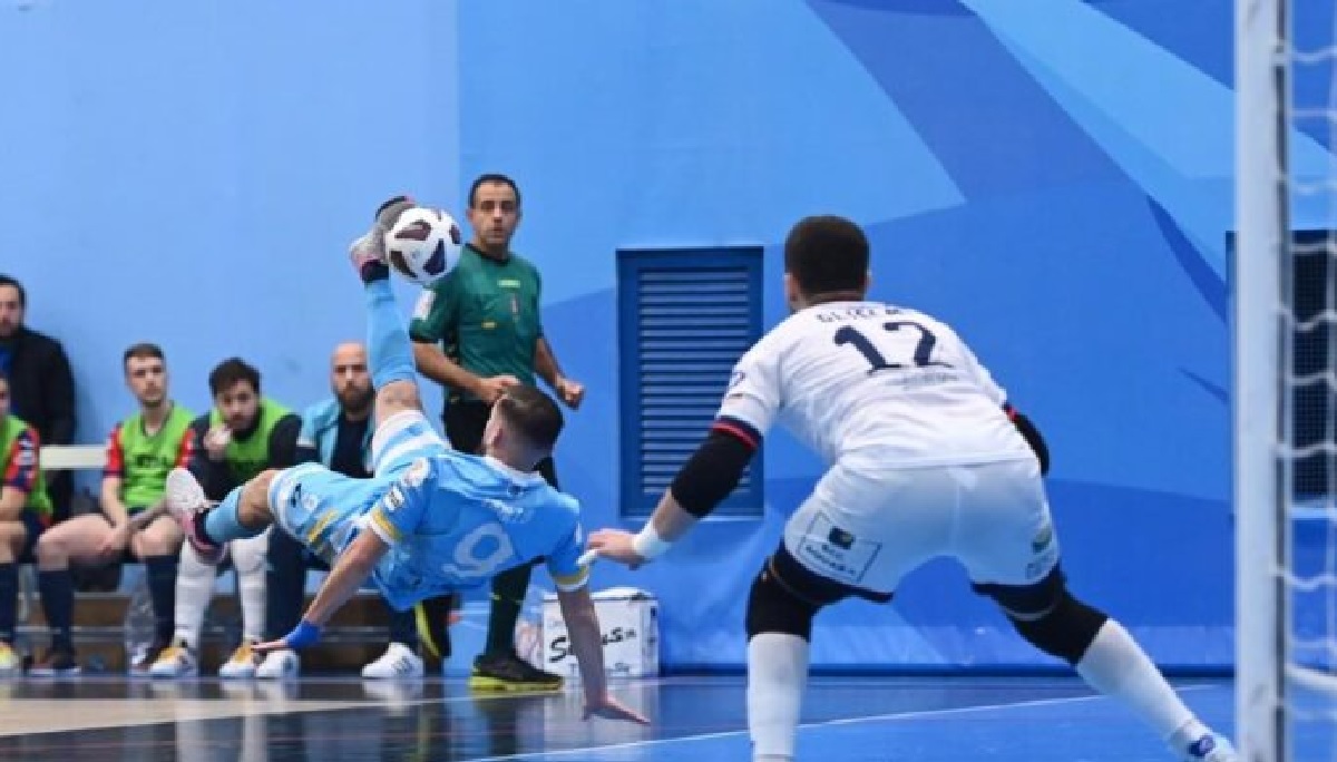 De Michele (Napoli Futsal): “Crediamo tanto nel lavoro dello staff, ognuno ha voglia di fare”